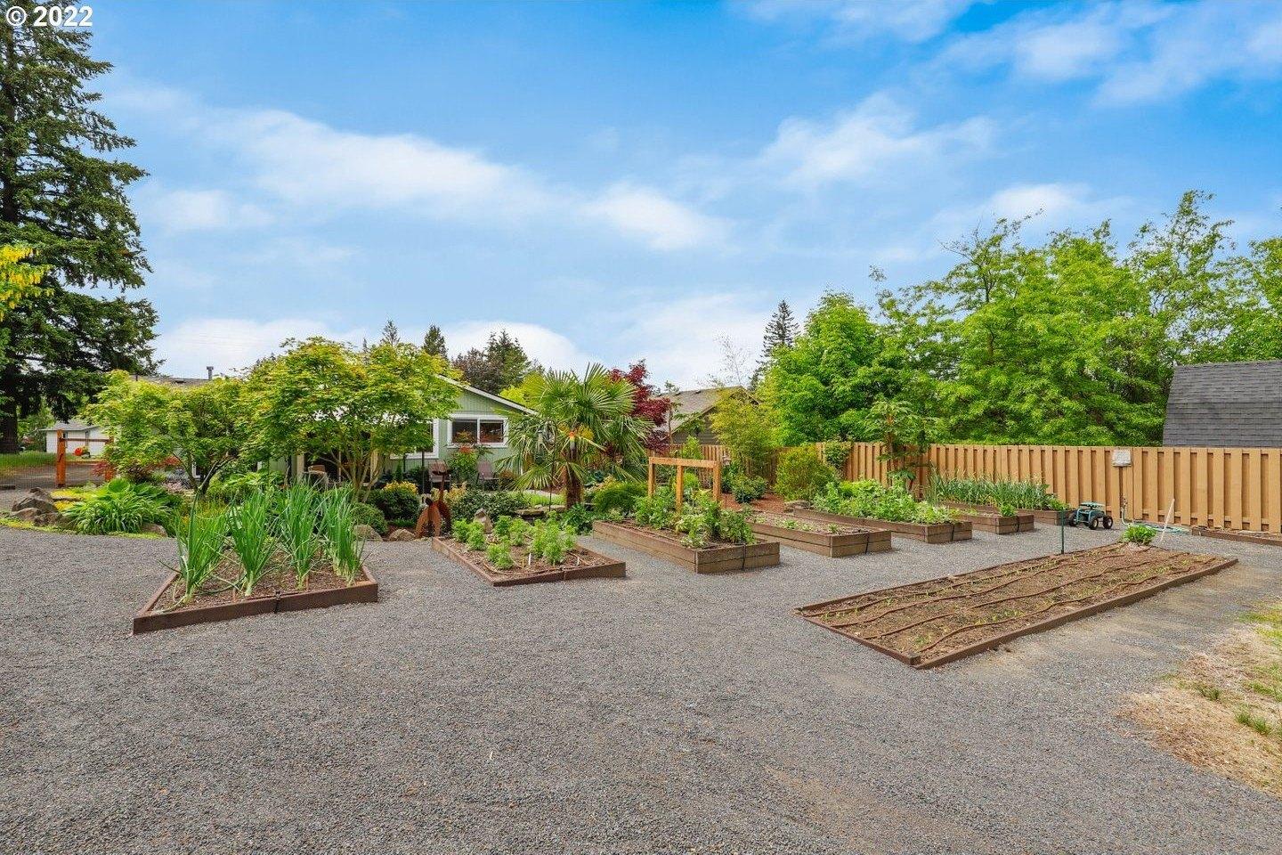 Se Chase Rd, Gresham, OR 97080