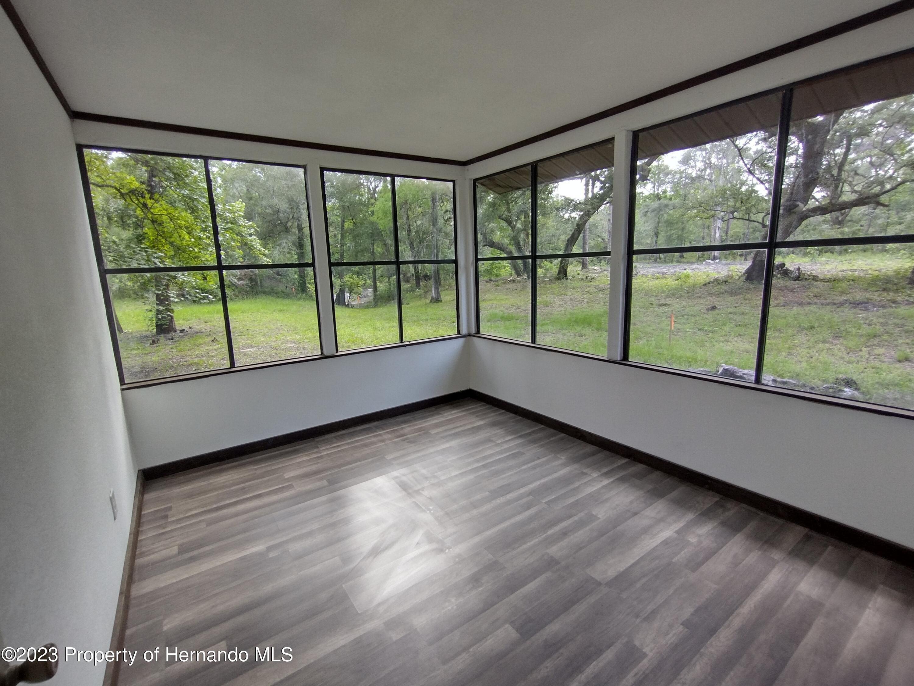Karwich Ave, Webster, FL 33597