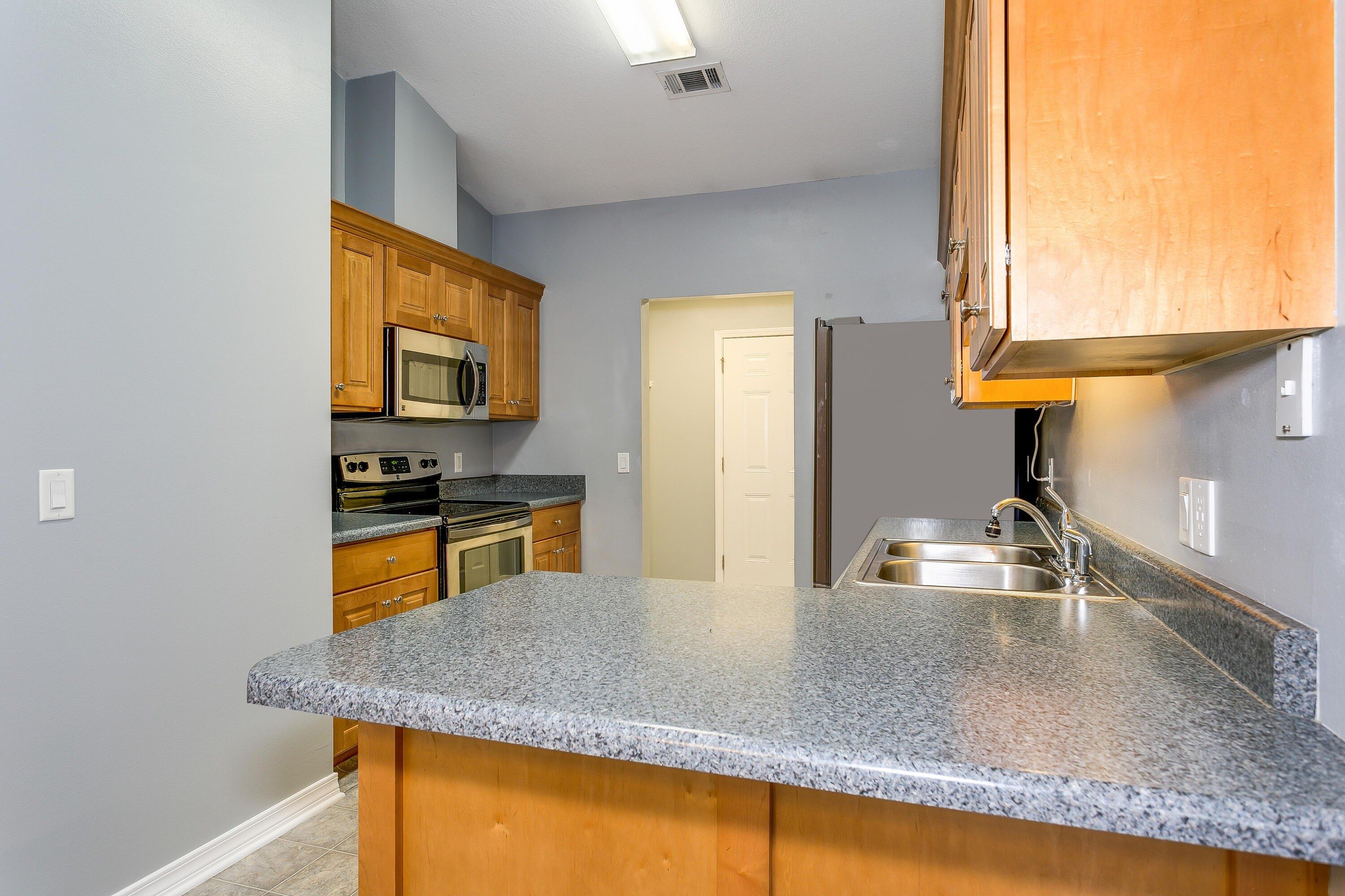 Blueberry Ln, Navarre, FL 32566