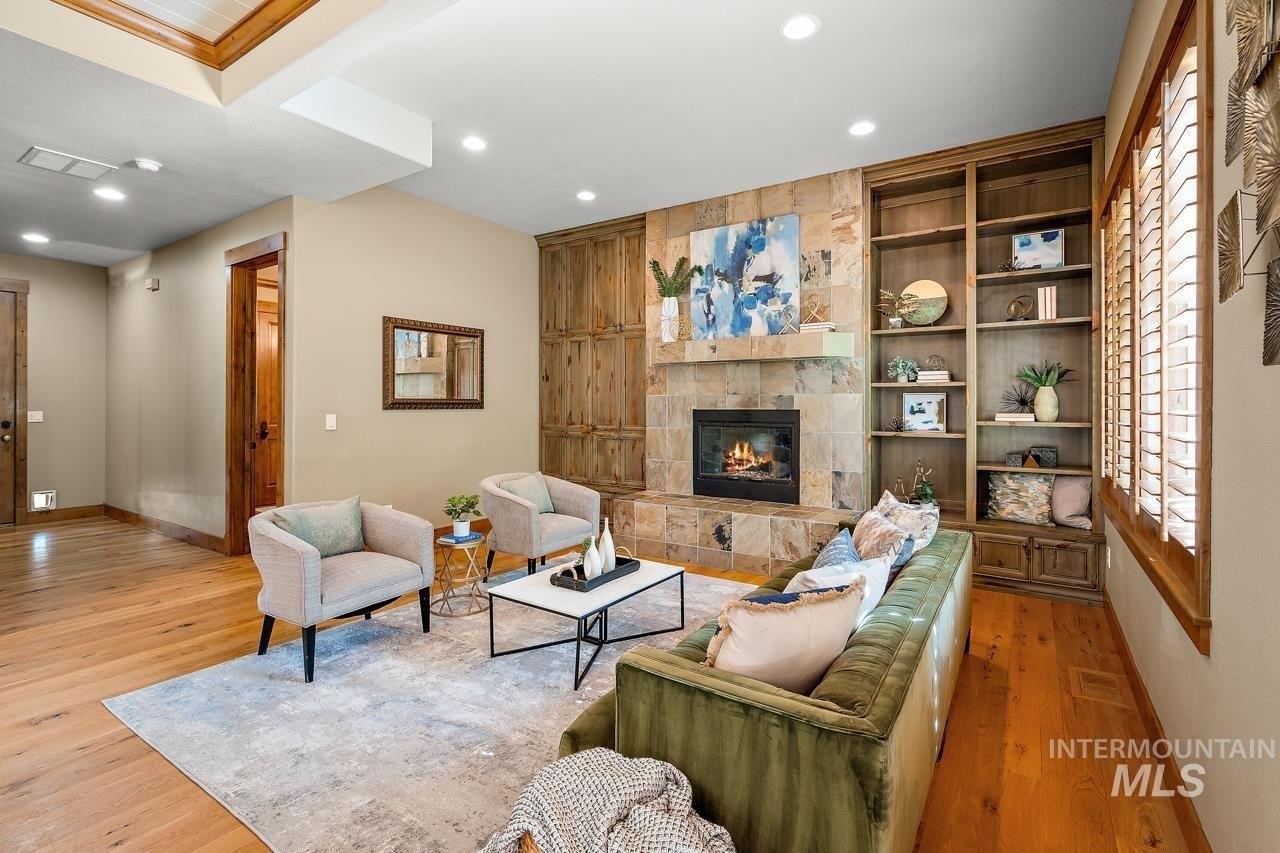 E Nature Dr, Boise, ID 83706