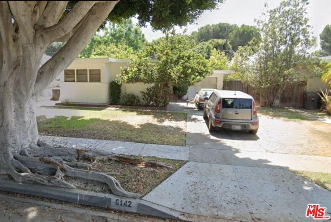 E Peabody St, Long Beach, CA 90808