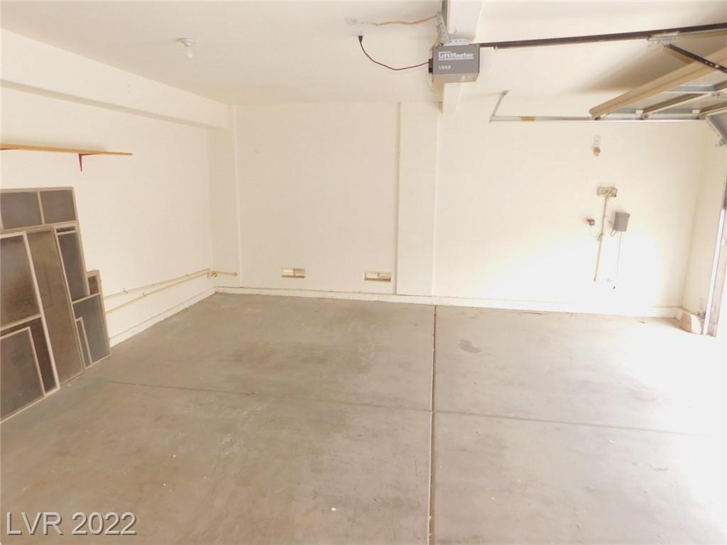E Azure Ave, North Las Vegas, NV 89081