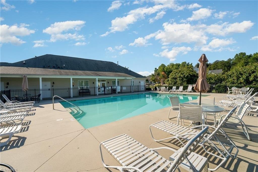 Timbergate Ln, High Point, NC 27265