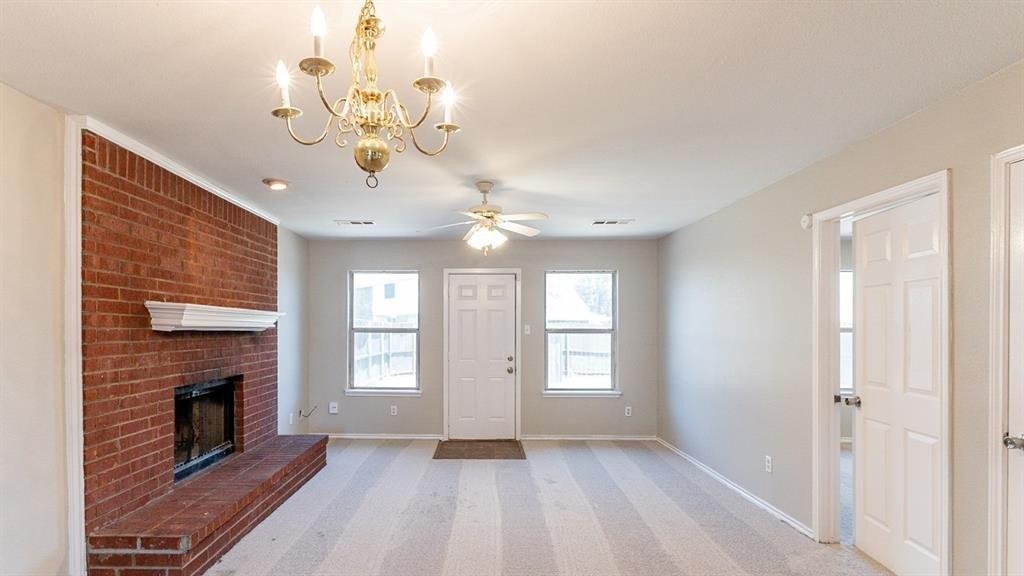 Wayne Ave, Duncanville, TX 75137