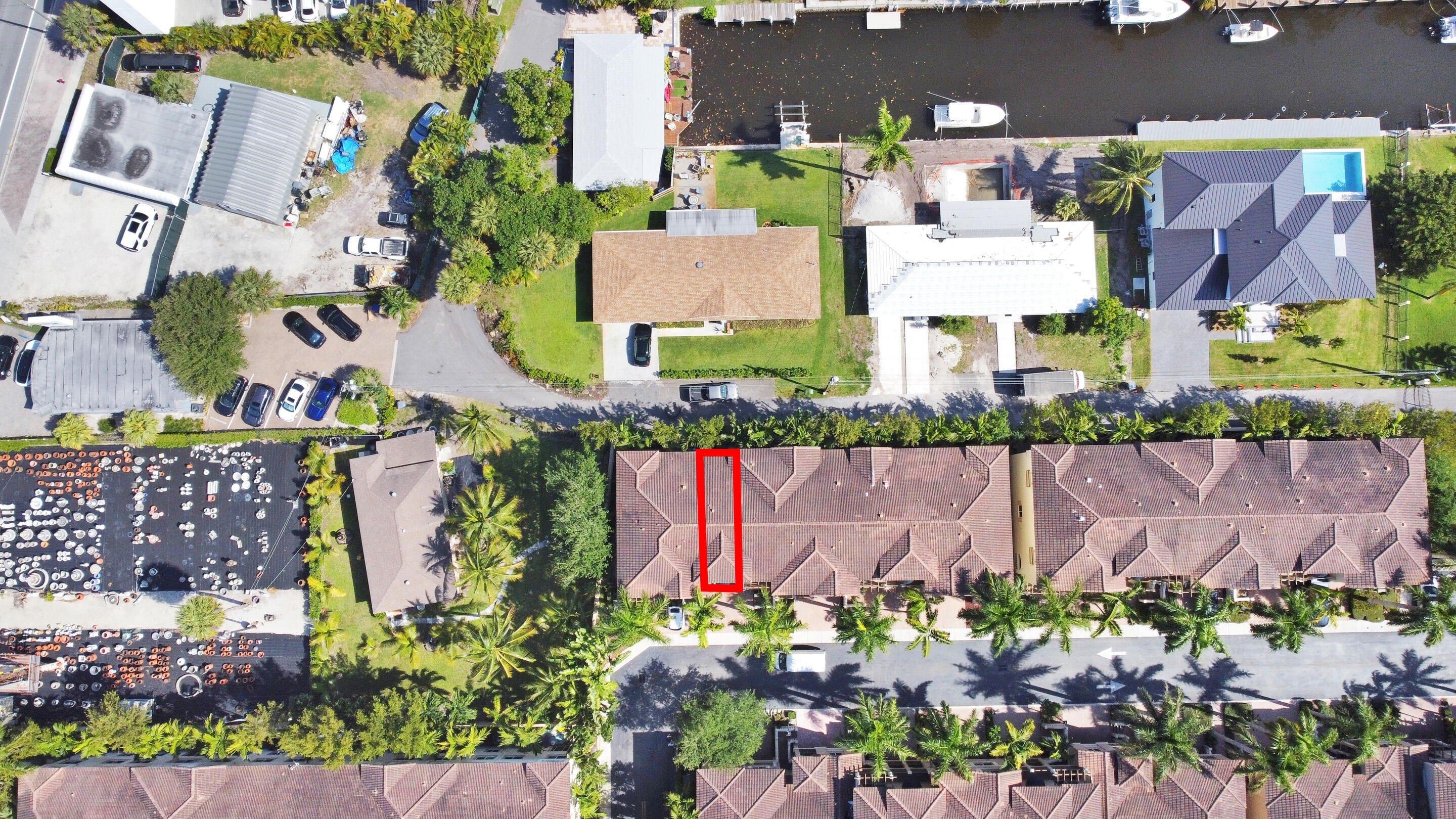 Waterside Cir, Boynton Beach, FL 33435