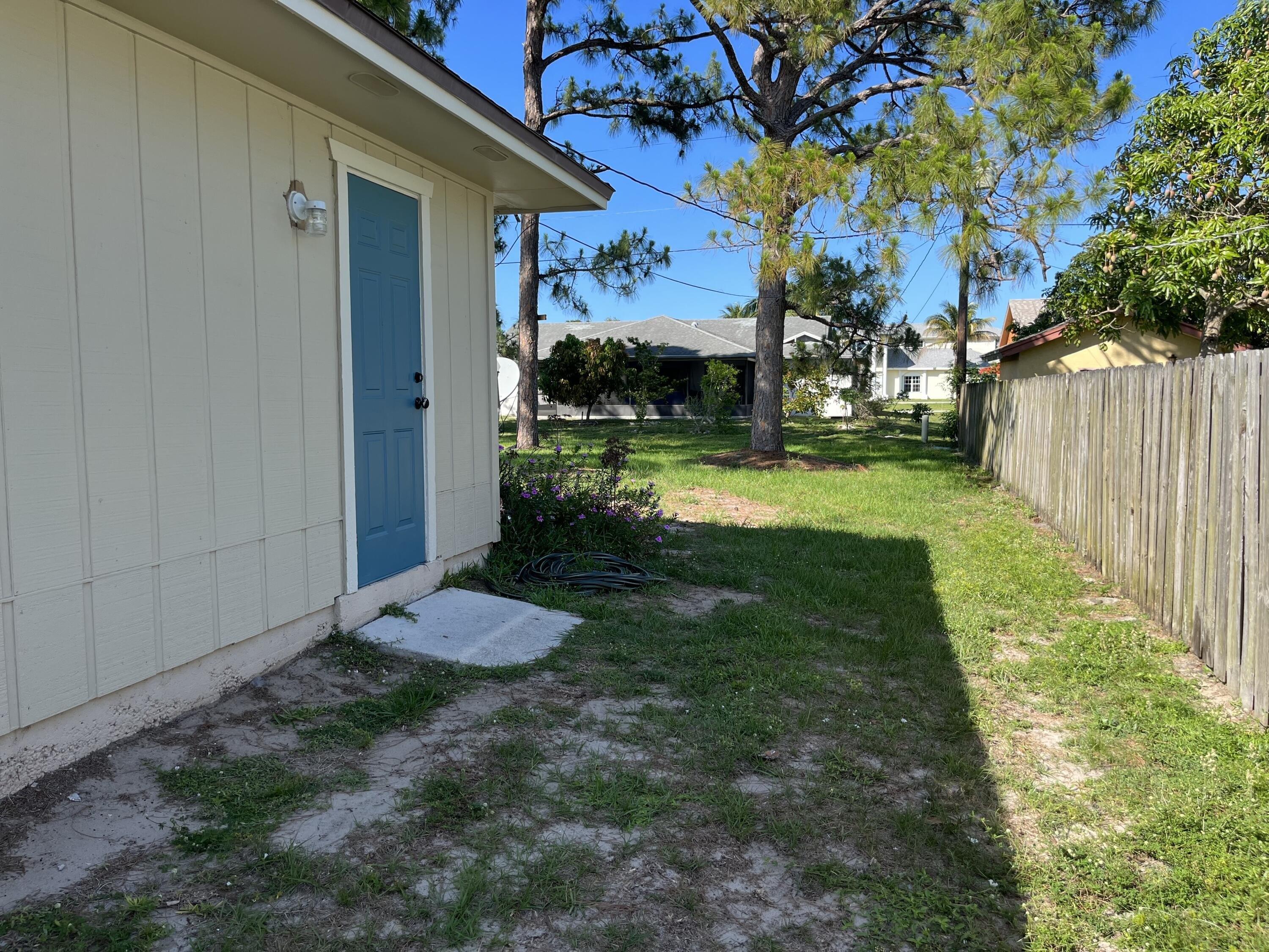 Se Preston Ln, Fort Pierce, FL 34983