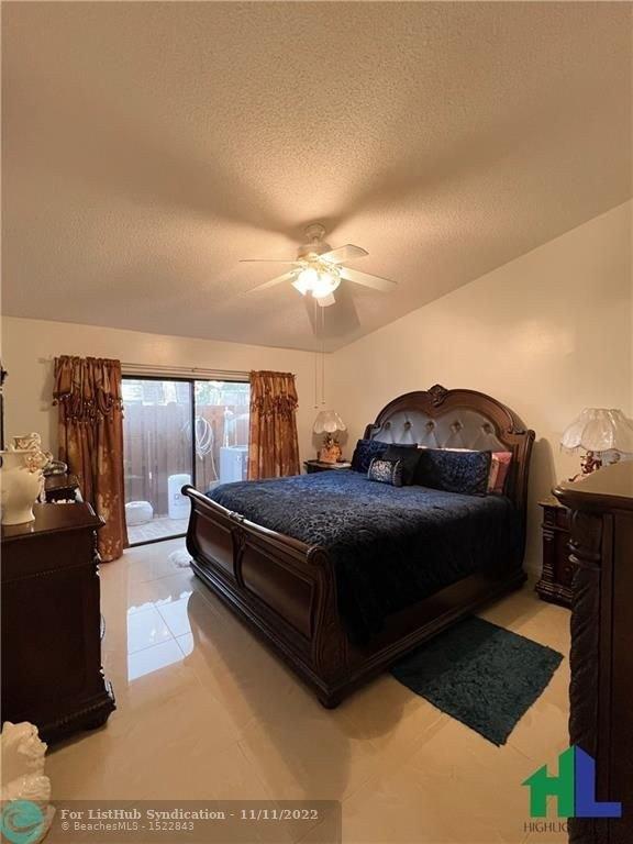Springdale Cir, Palm Springs, FL 33461