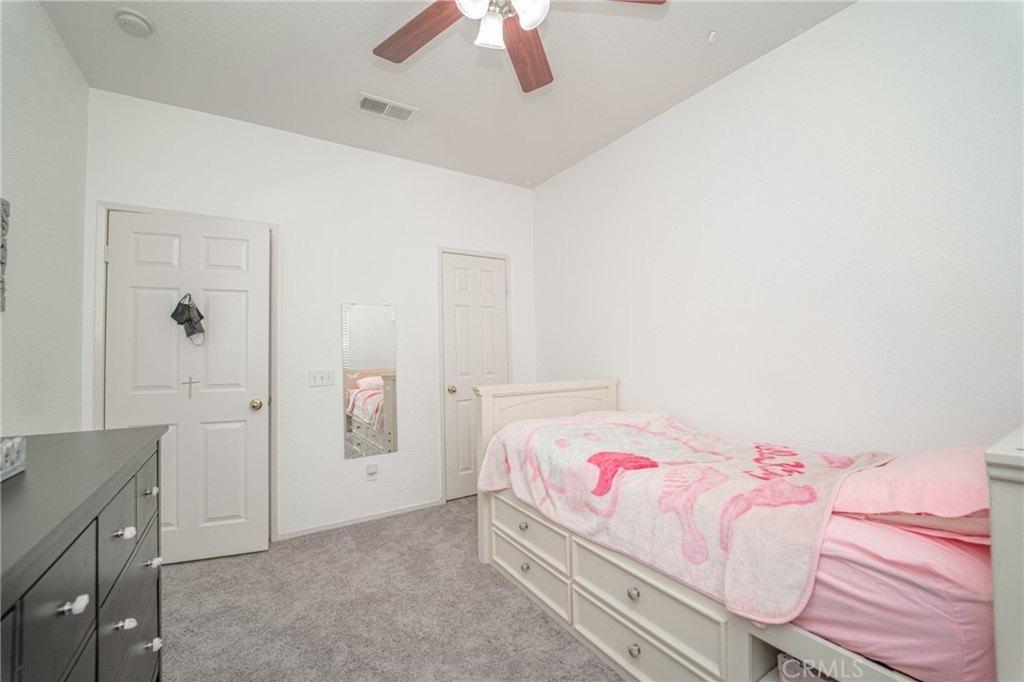 Gloria Ln, Victorville, CA 92394