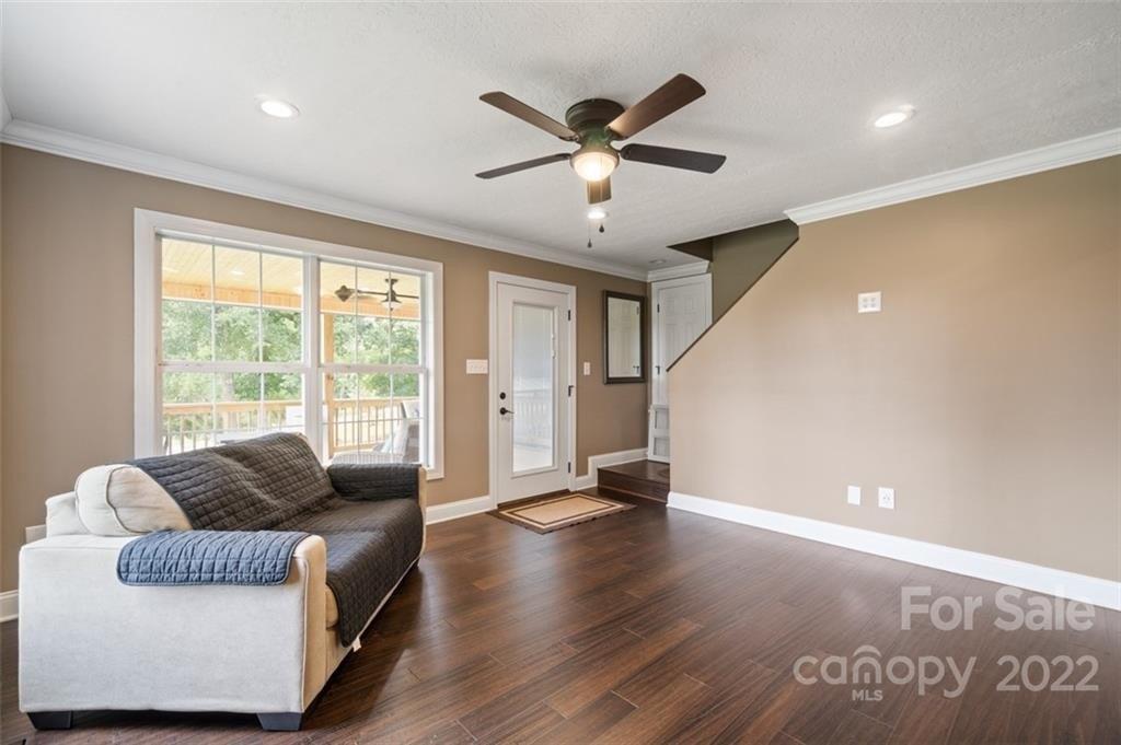 Jaycee Park Loop, Taylorsville, NC 28681