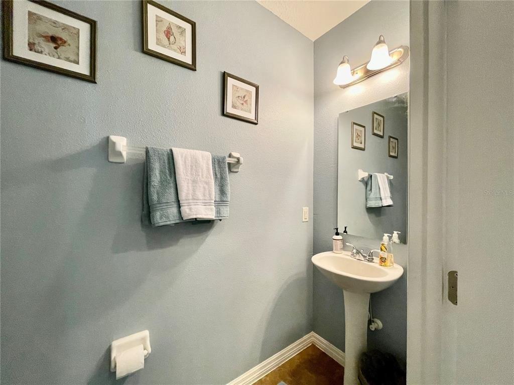 Dornich Dr, Auburndale, FL 33823