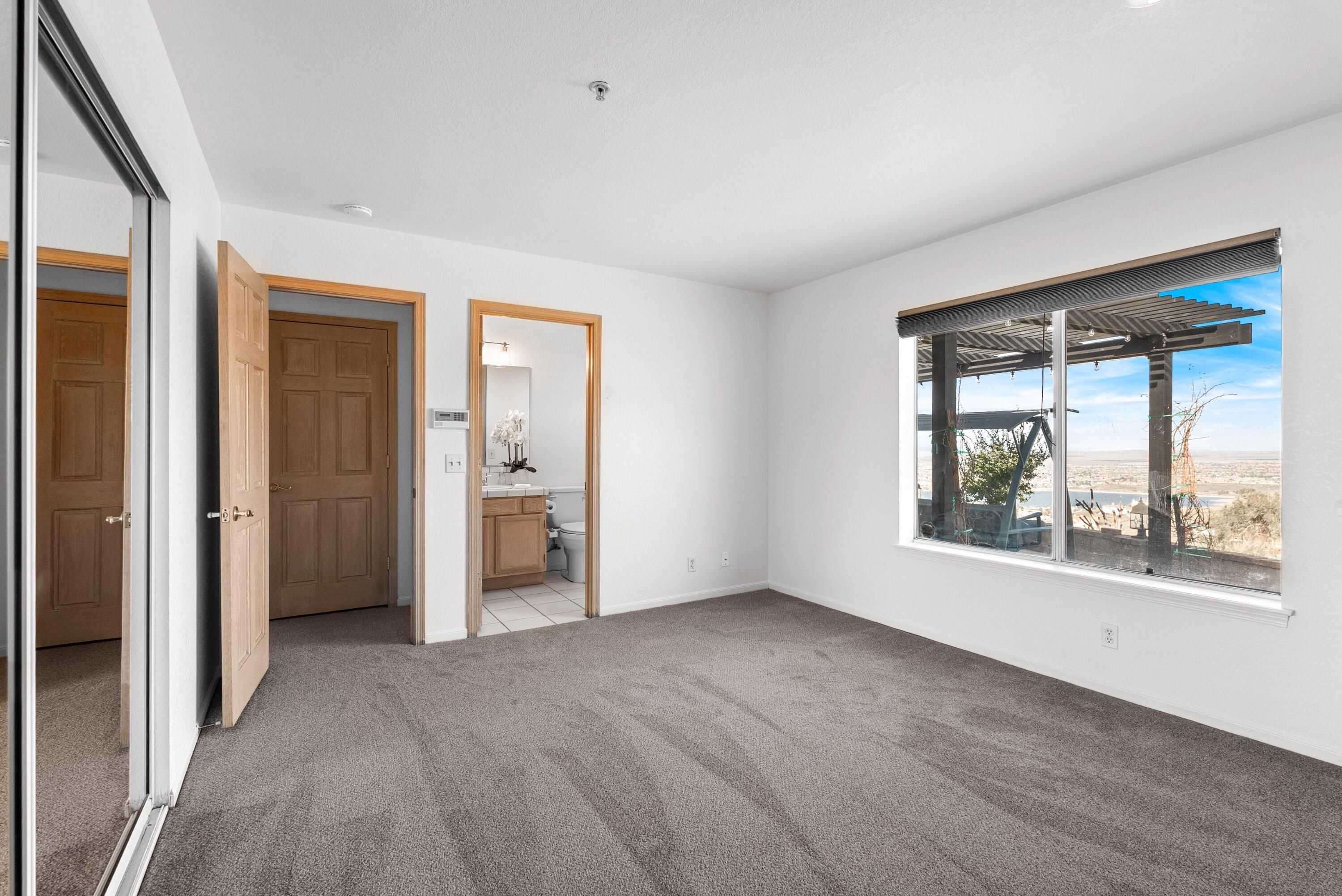 Shaner Rd, Palmdale, CA 93551