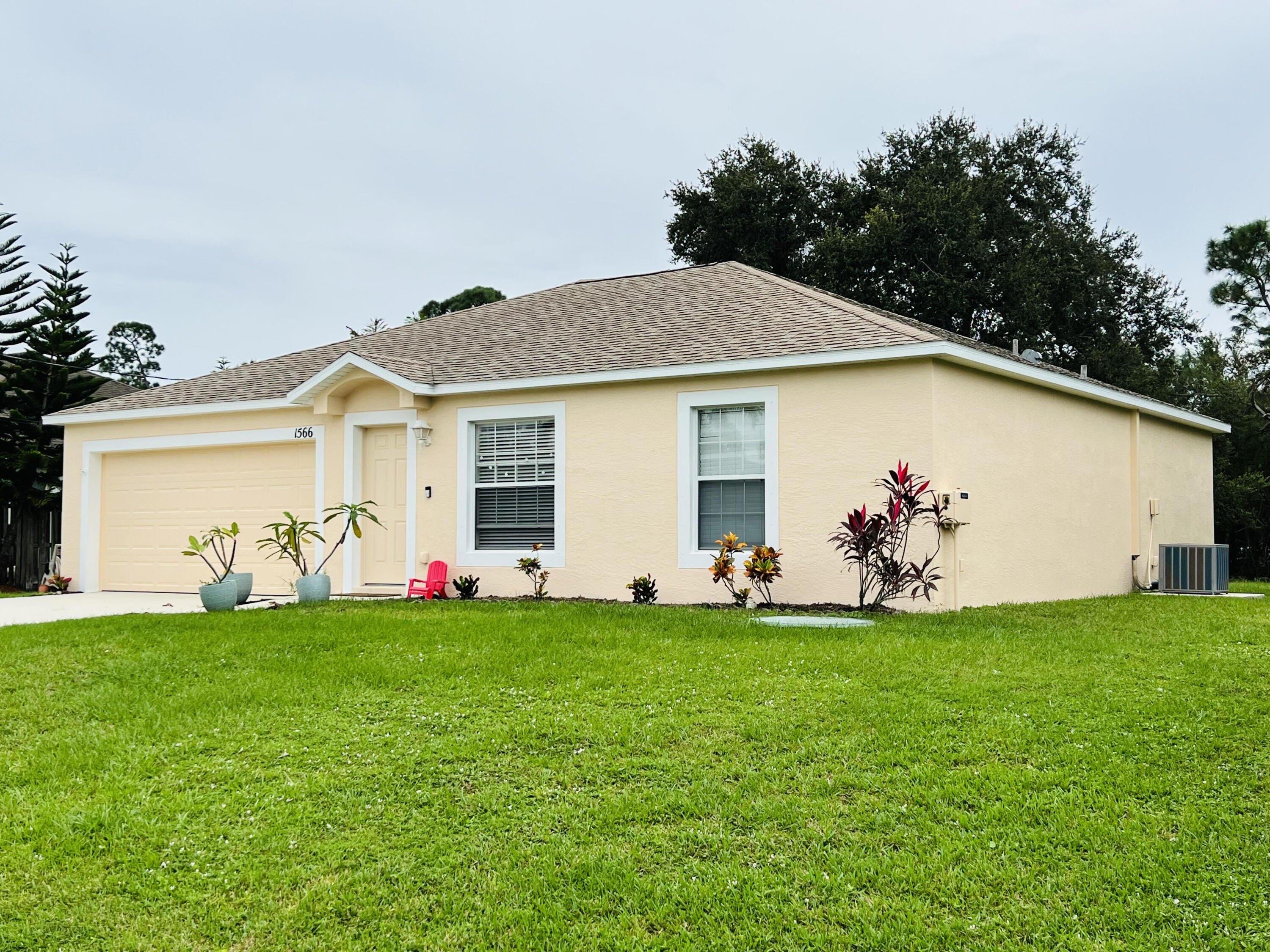 Sw Bellevue Ave, Port Saint Lucie, FL 34953