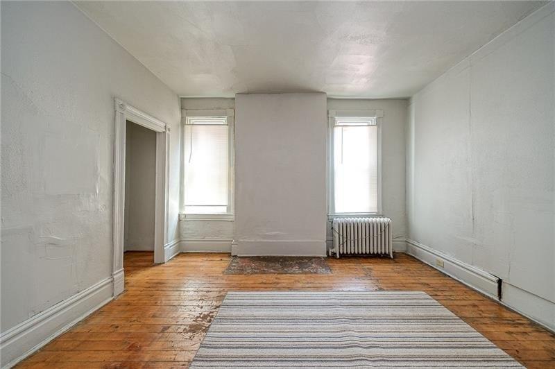 Walter St, Pittsburgh, PA 15210