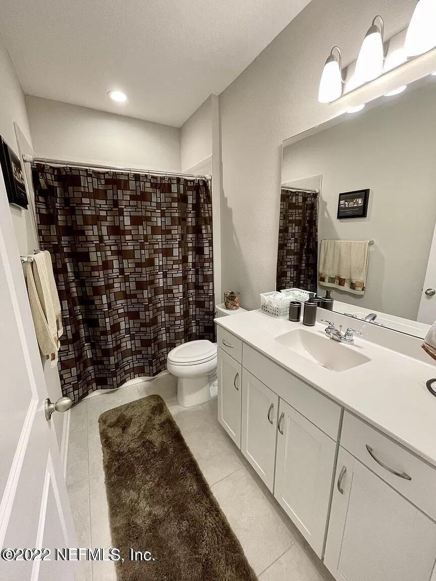 Laurel Valley Dr, Orange Park, FL 32065