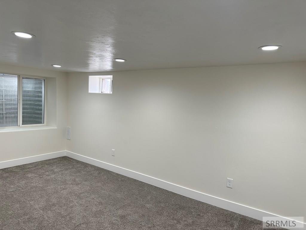 College St, Idaho Falls, ID 83402