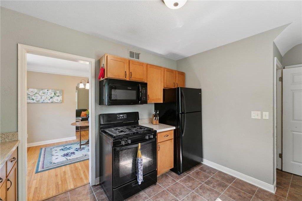 Russell Ave N, Minneapolis, MN 55412