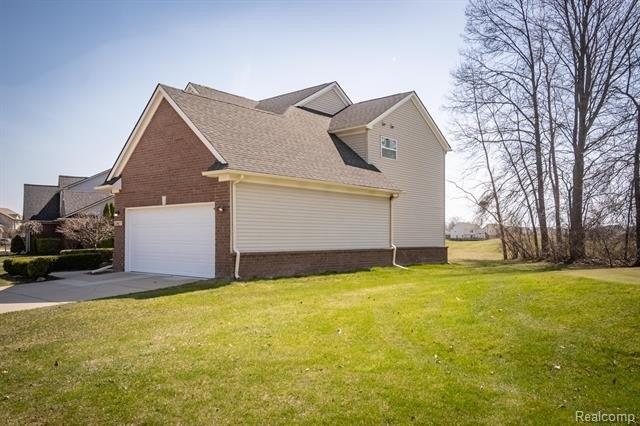Bay Hill Dr, Romulus, MI 48174