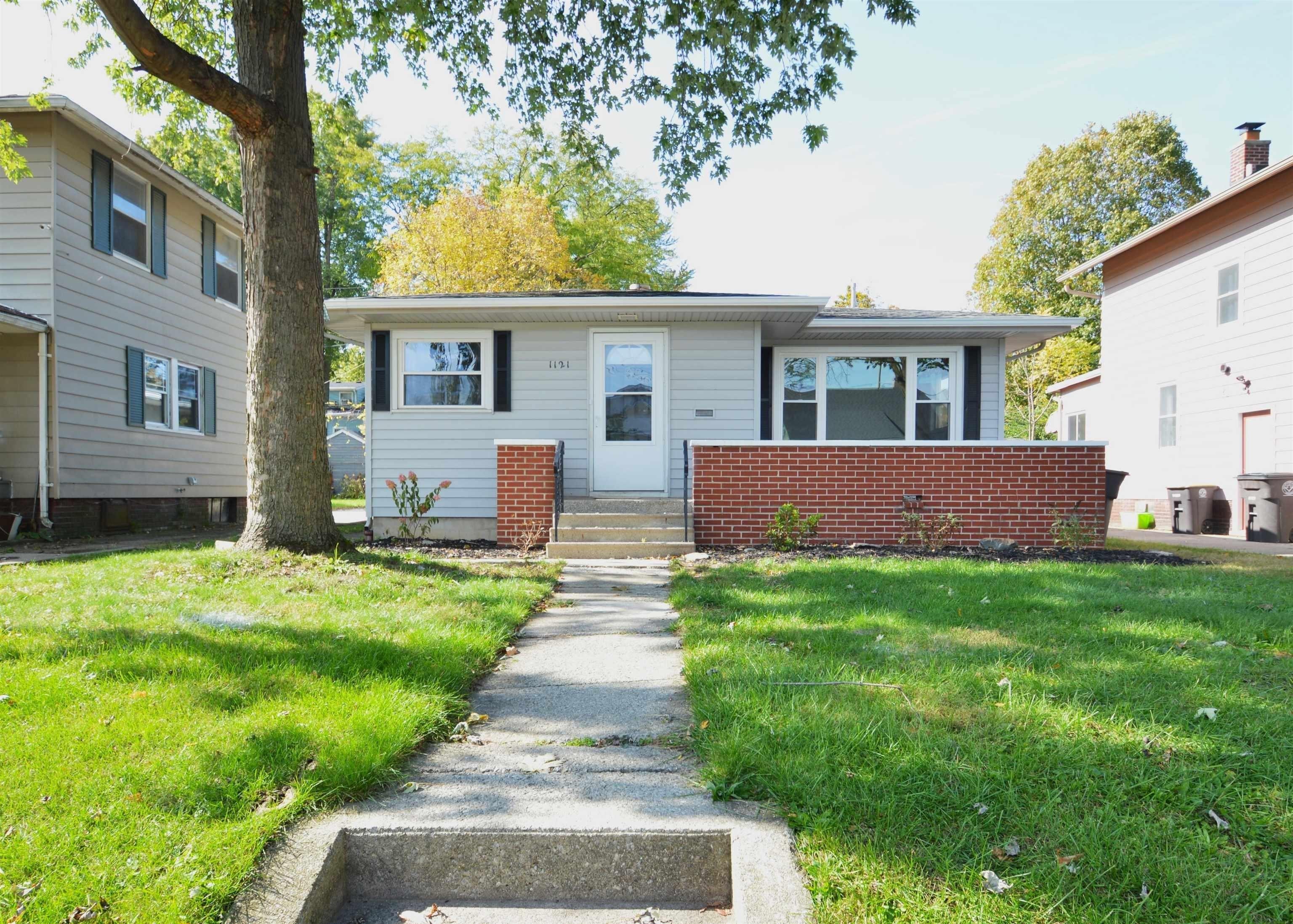 Pemberton Dr, Fort Wayne, IN 46805