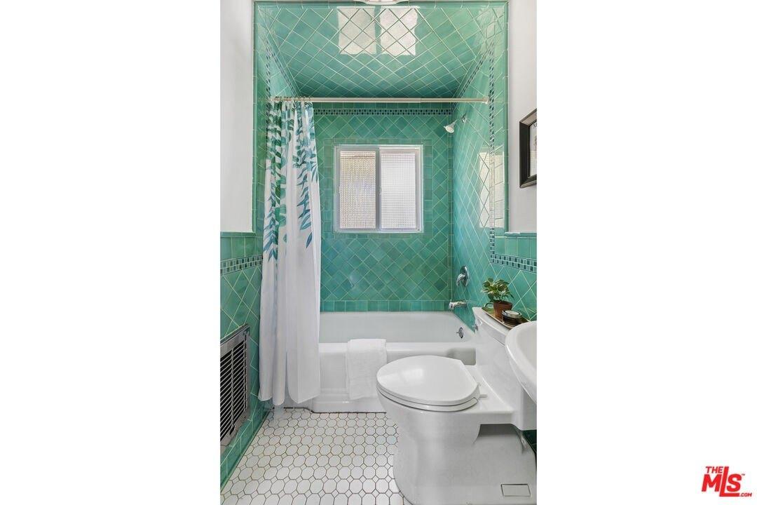 Newhome Ave, Sunland, CA 91040
