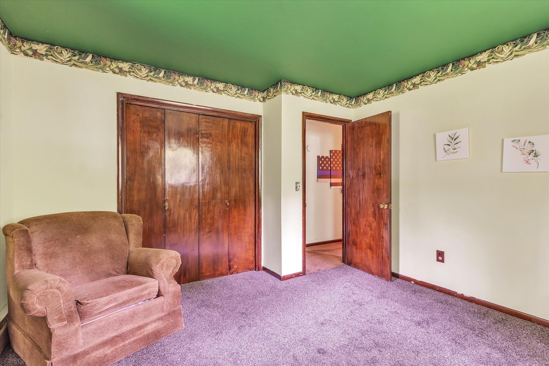 W Linden St, Carson City, MI 48811