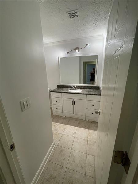 Country Park Dr Se, Smyrna, GA 30080