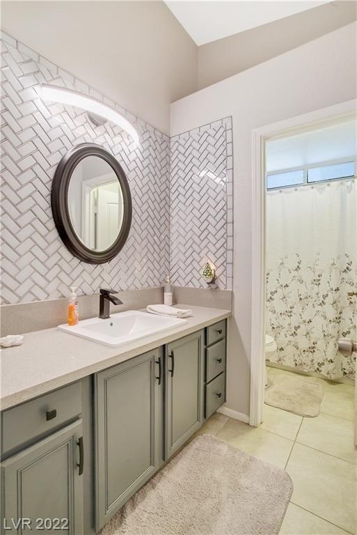 Side Saddle Ct, North Las Vegas, NV 89032