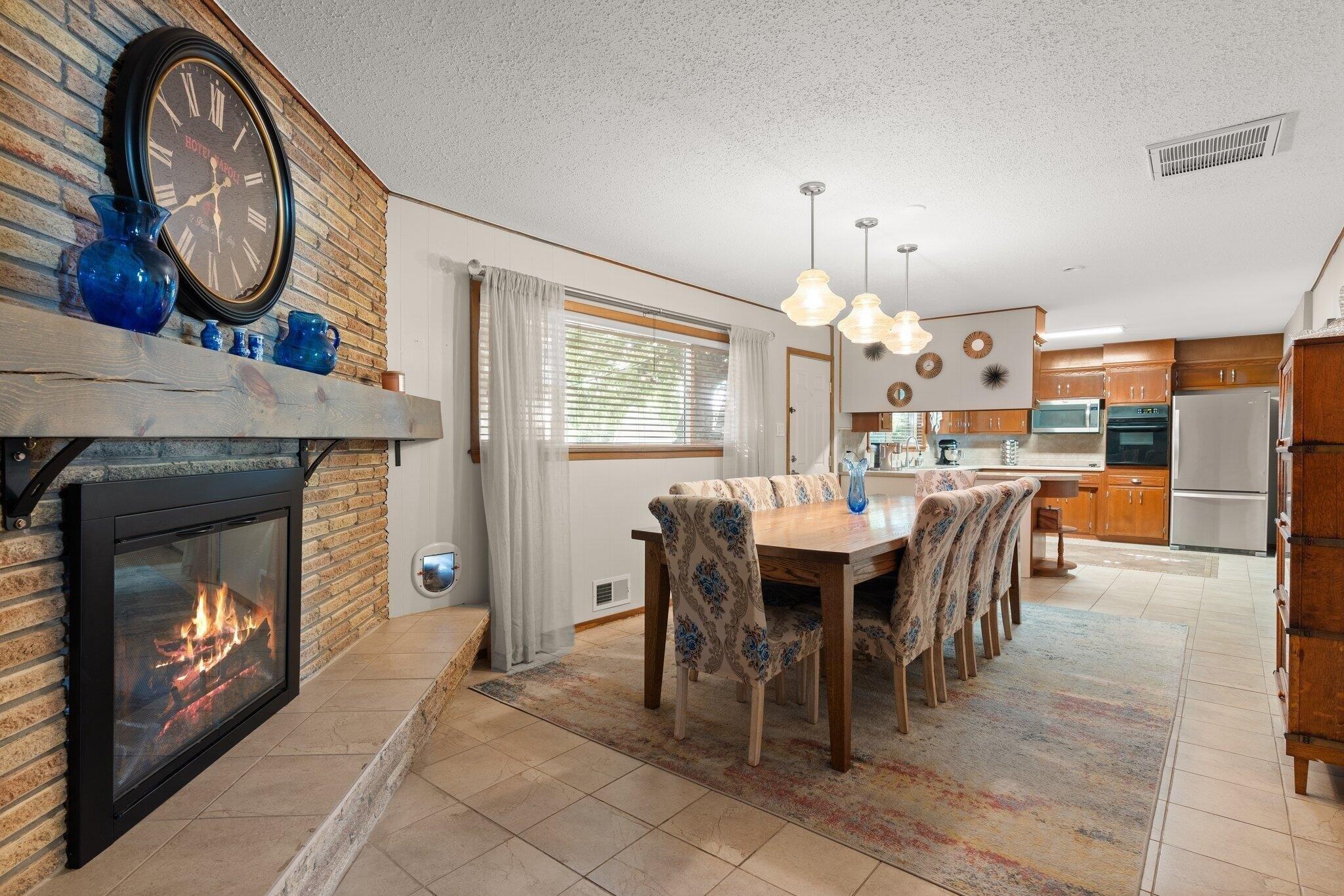 Vermont St Ne, Albuquerque, NM 87110