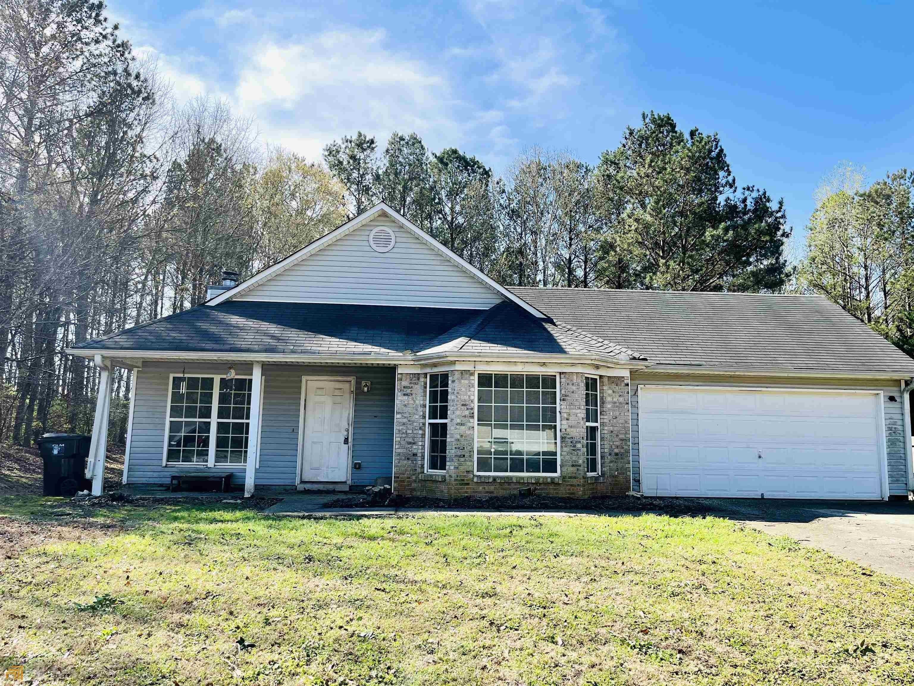 Carey Ct, Grantville, GA 30220