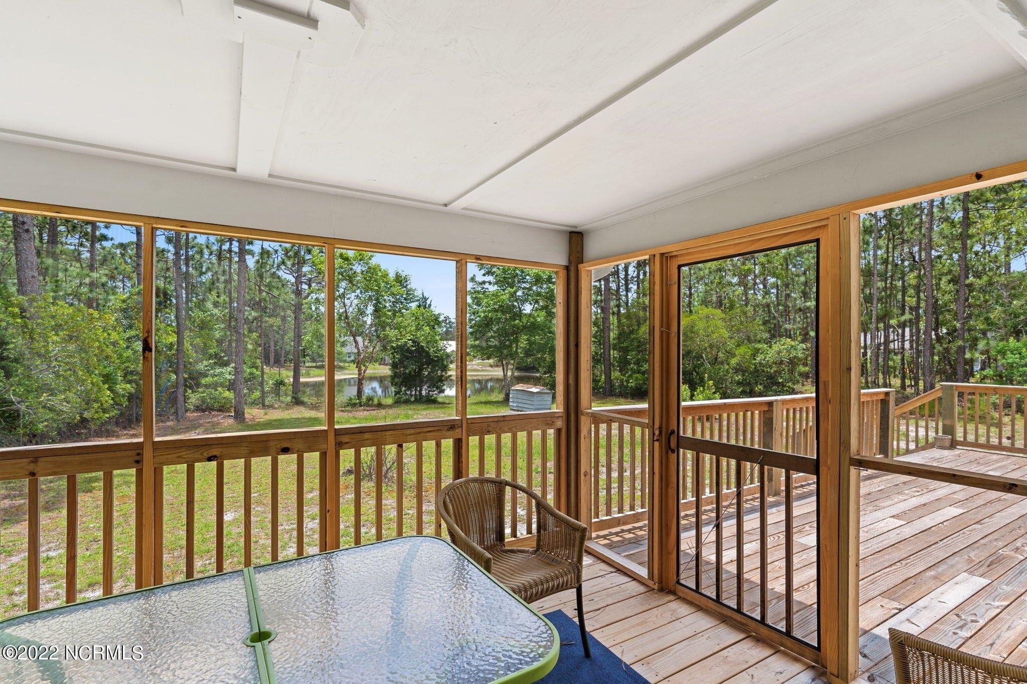 Grant Cir, Southport, NC 28461