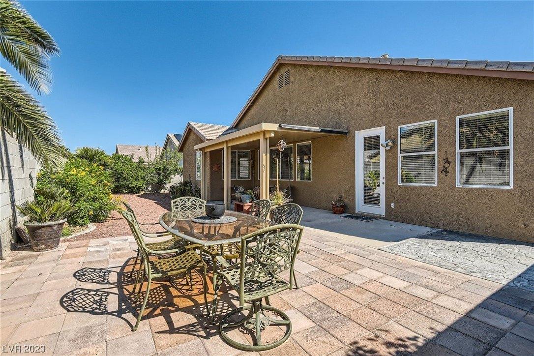 Saint Bernard Ct, Las Vegas, NV 89131