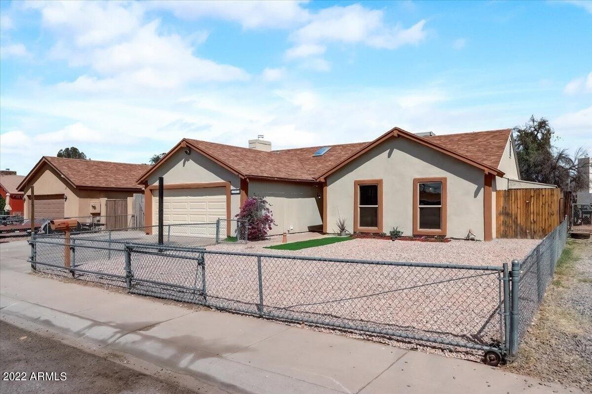 W Minnezona Ave, Phoenix, AZ 85033
