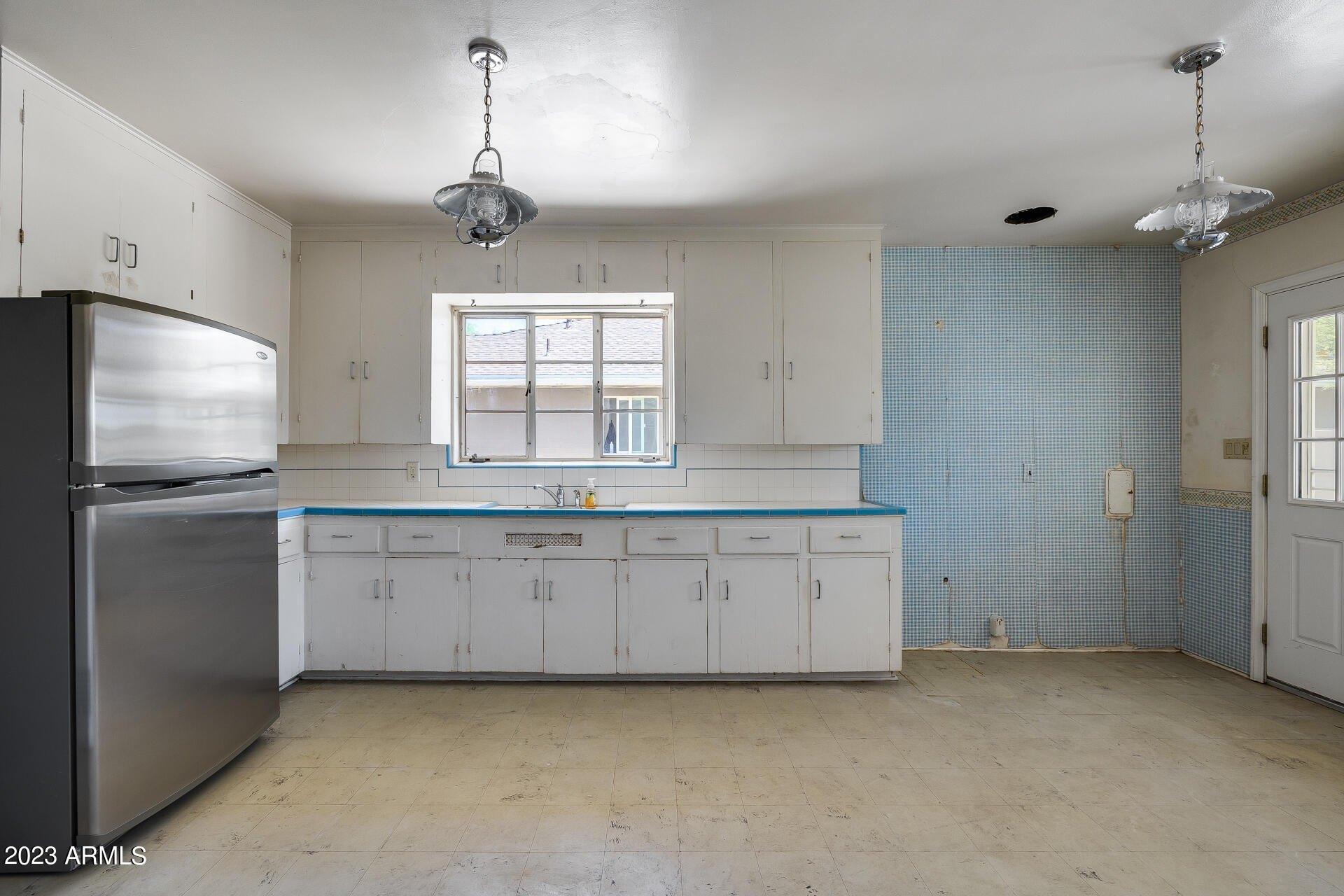 W Edgemont Ave, Phoenix, AZ 85007
