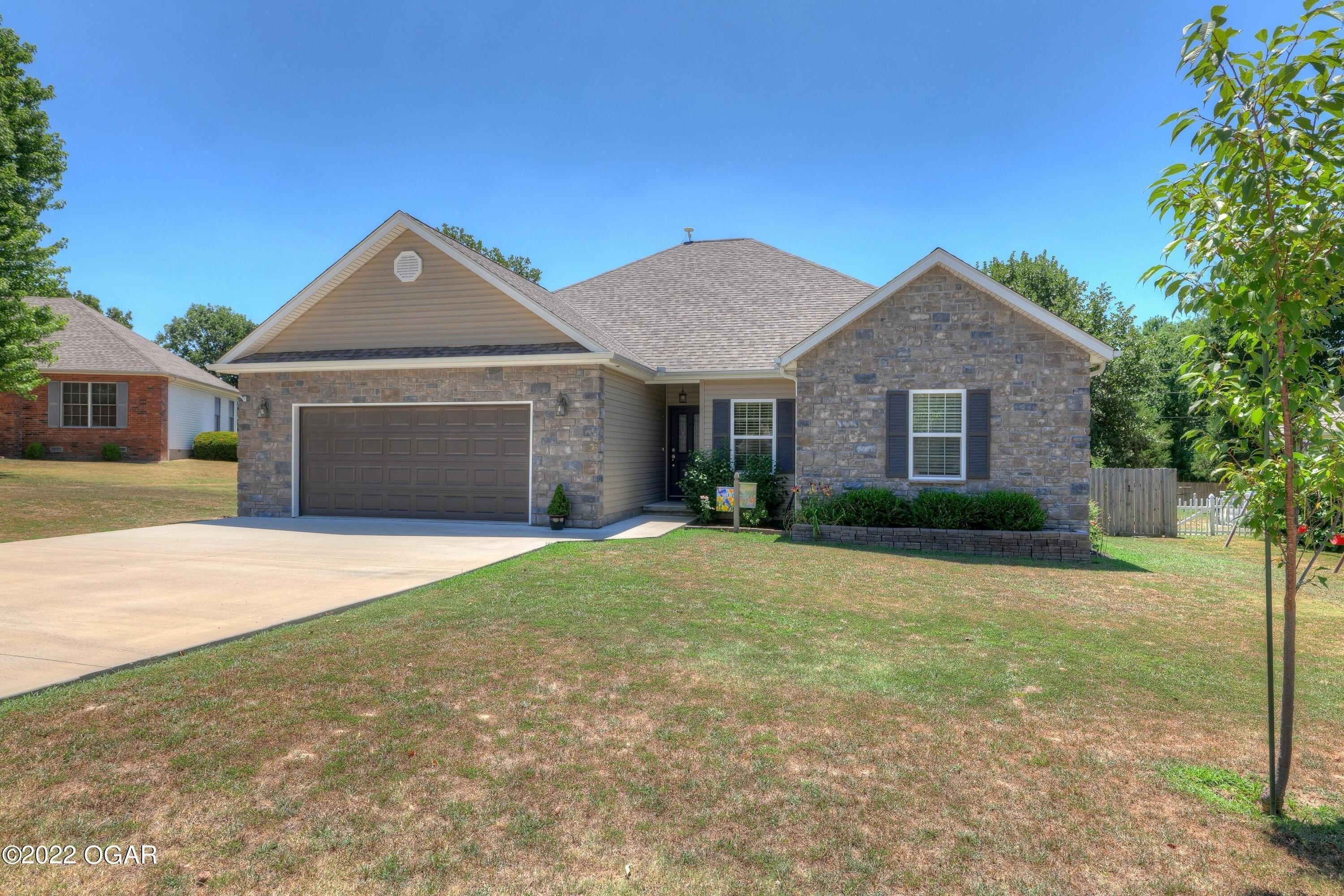 Victoria Ln, Carl Junction, MO 64834