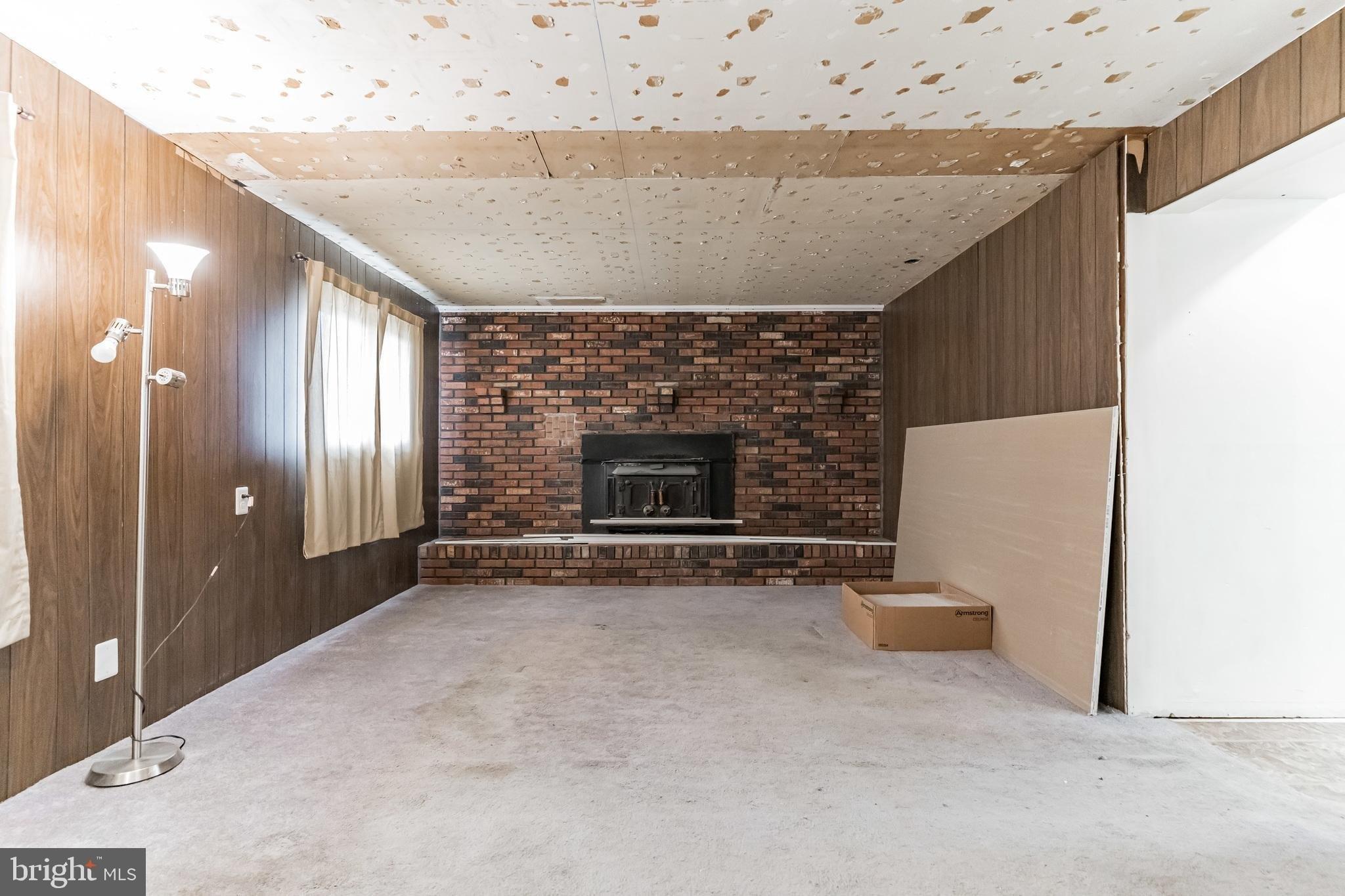 Lillian Pl, Glendora, NJ 08029