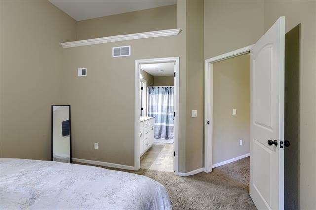 Nw Oakview Dr, Platte City, MO 64079
