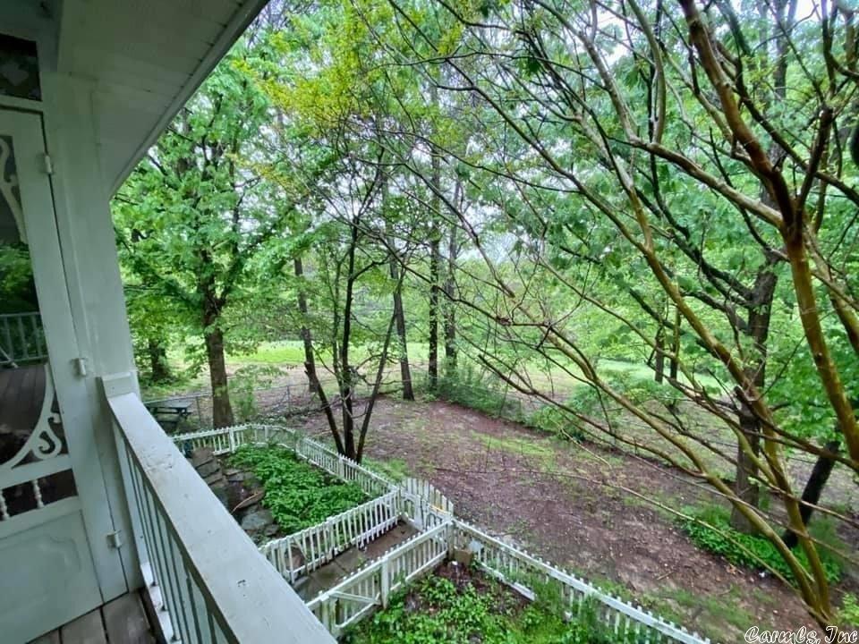 Country Charm Rd, Mountain View, AR 72560