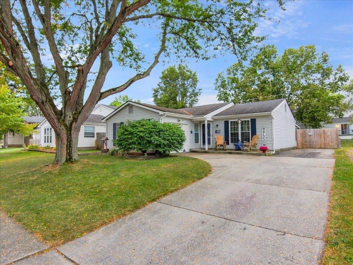 Amethyst Ln, Grove City, OH 43123