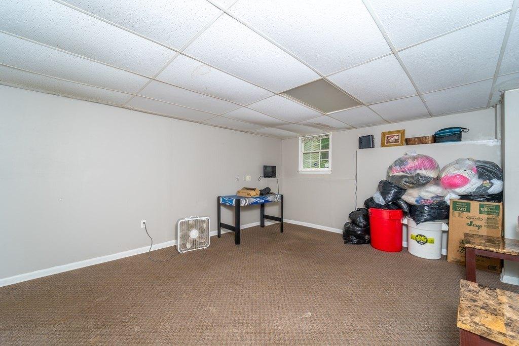Poplar Ct, Douglasville, GA 30135