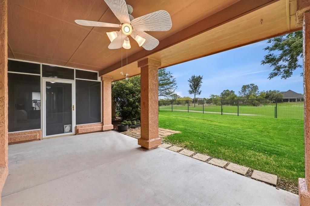 Southerland Dr, Denton, TX 76207