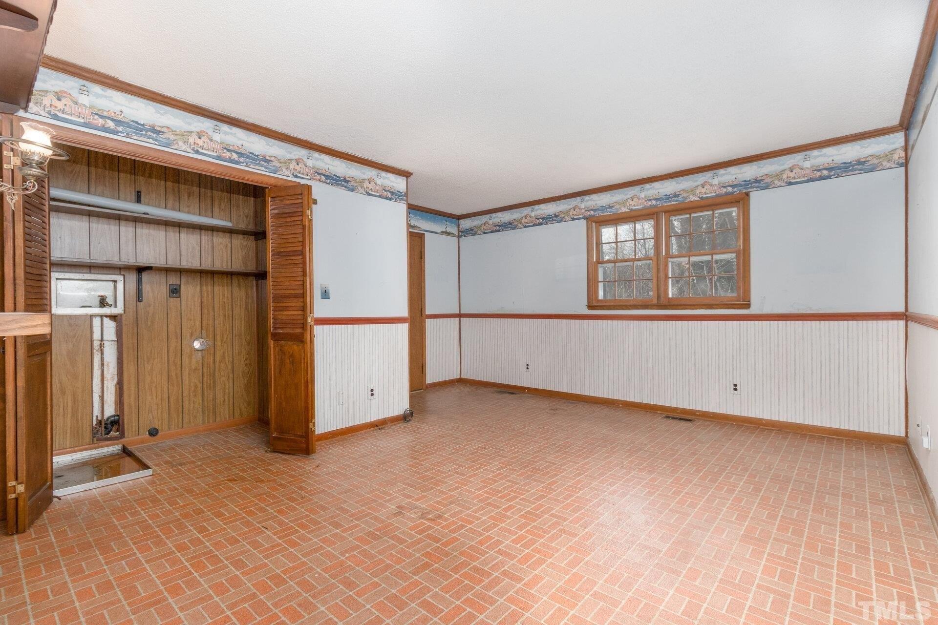 Woodlawn Dr, Raleigh, NC 27616