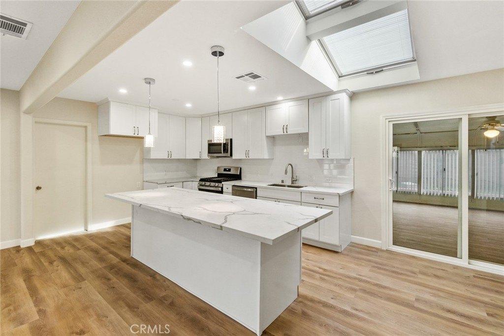 Glencoe Dr, Riverside, CA 92503