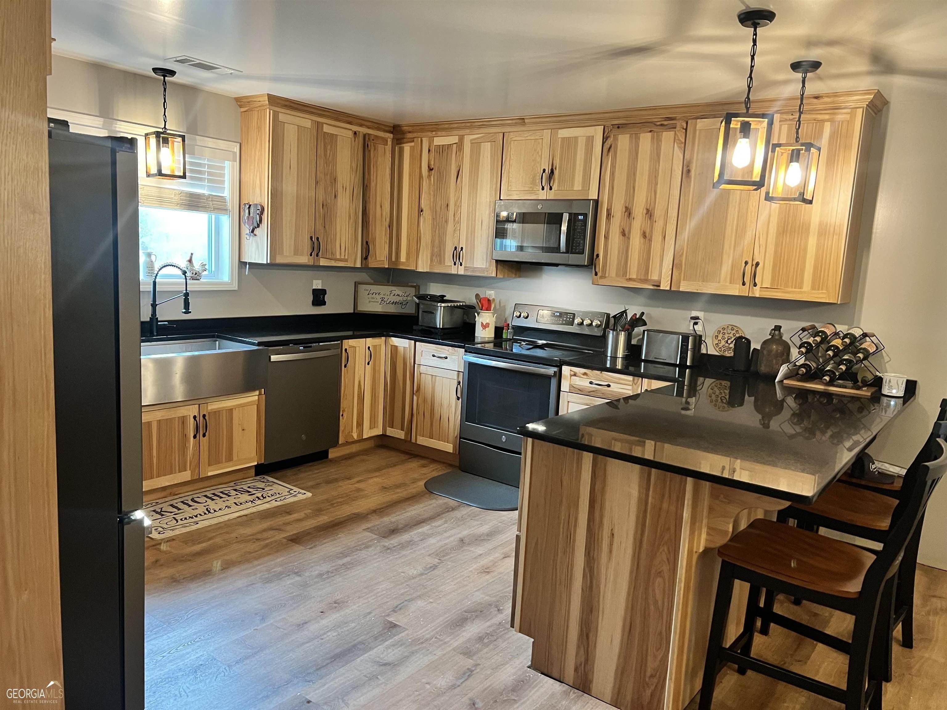 Abbottsford Rd, Lagrange, GA 30240