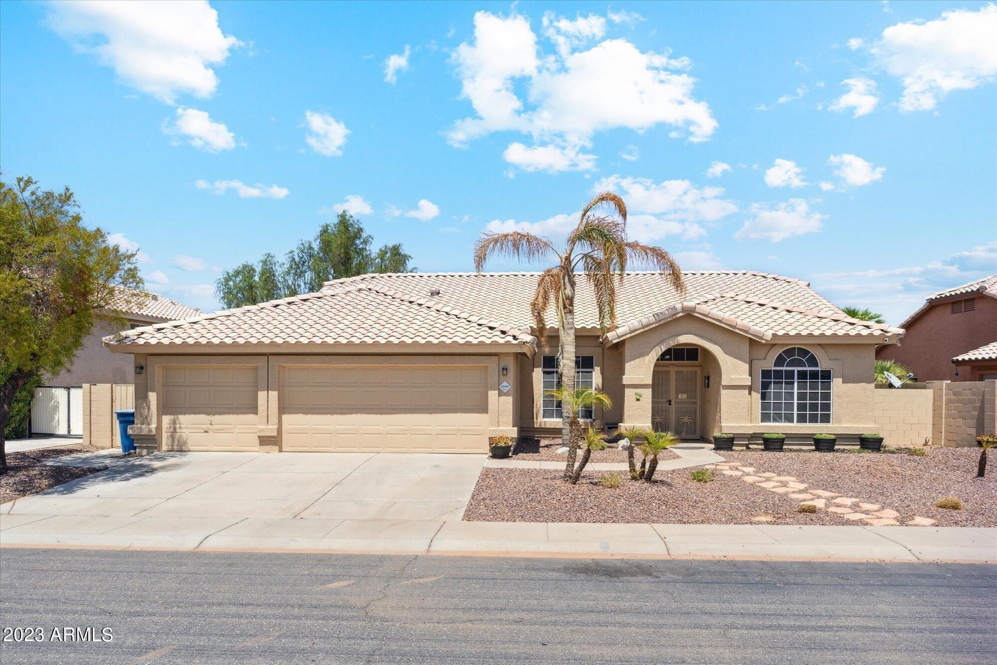 E Tyson St, Chandler, AZ 85225