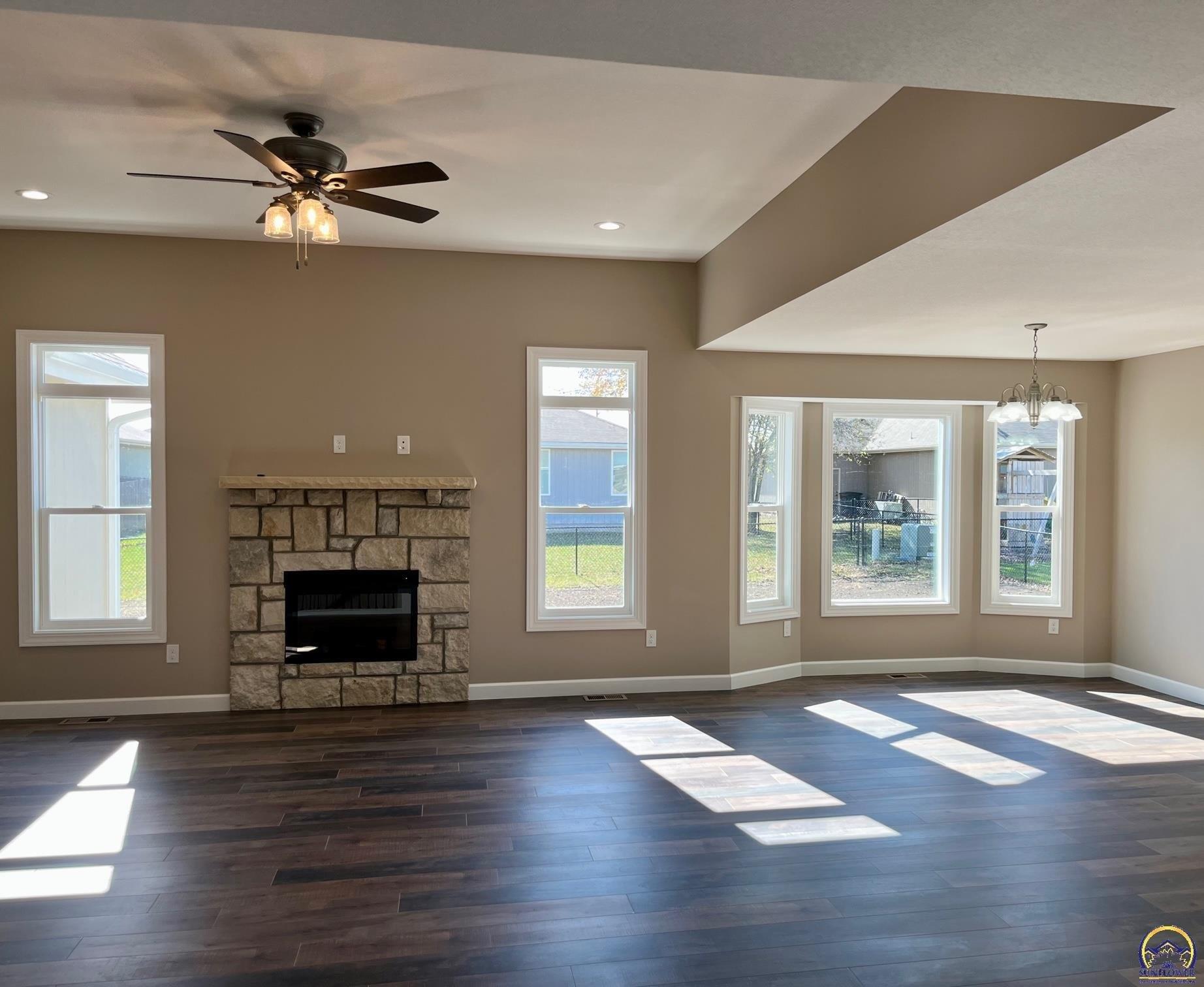 Sw 44th St, Topeka, KS 66610