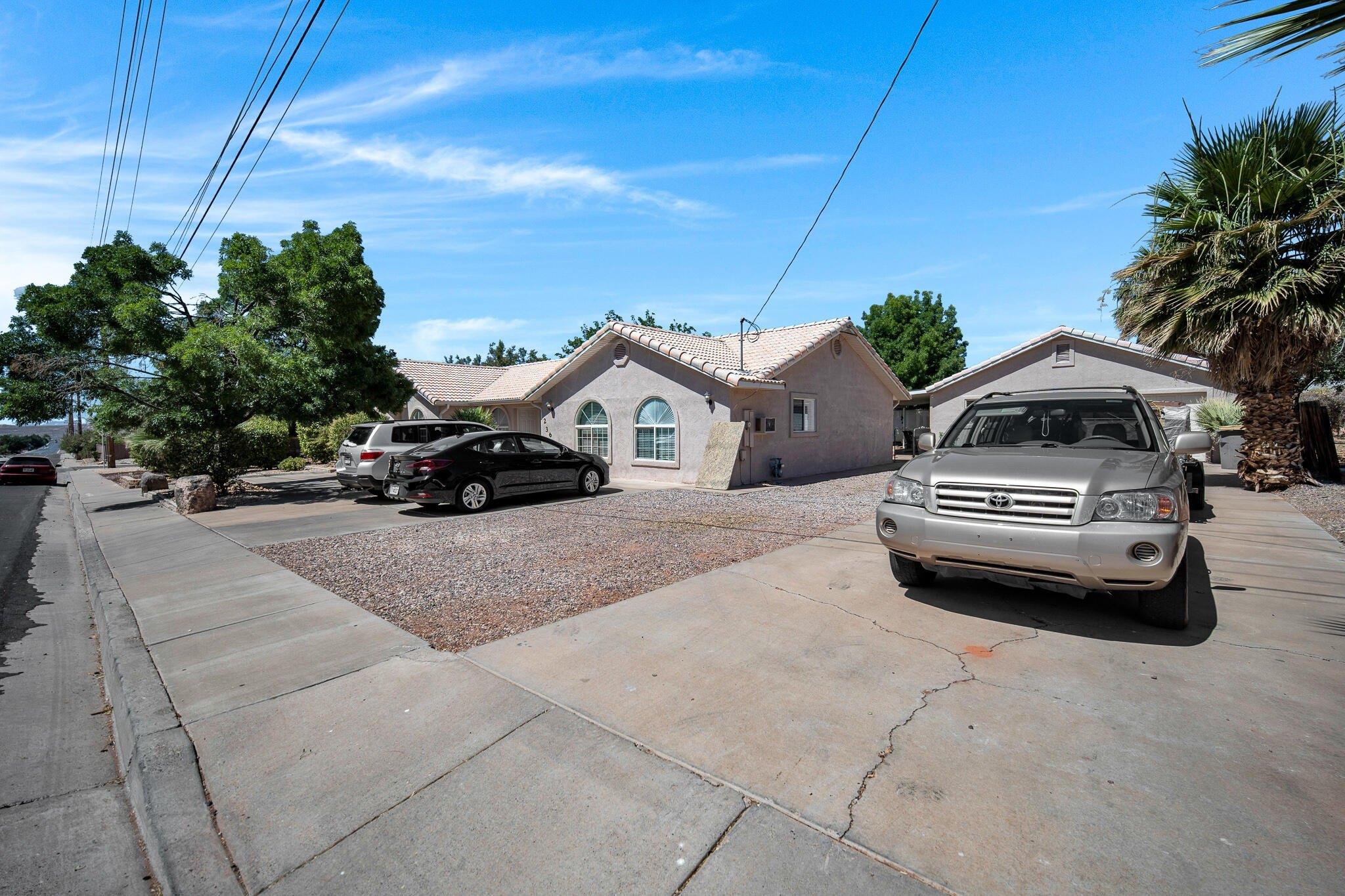 S 200 E, Ivins, UT 84738