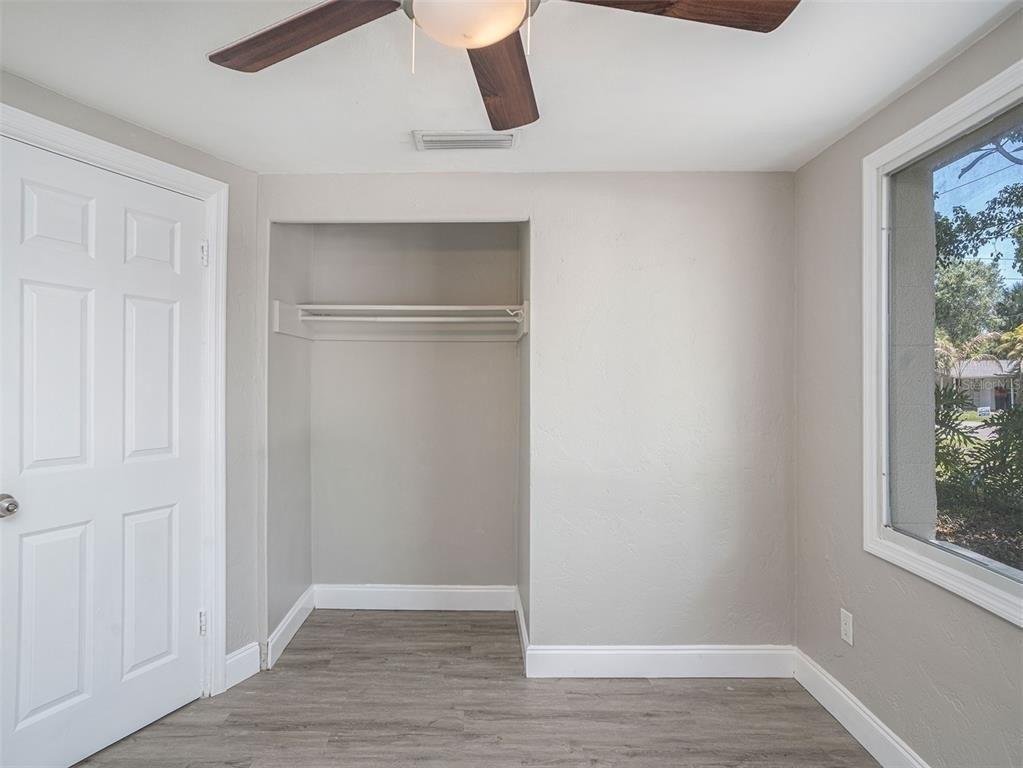 Lords Ave, Sarasota, FL 34231