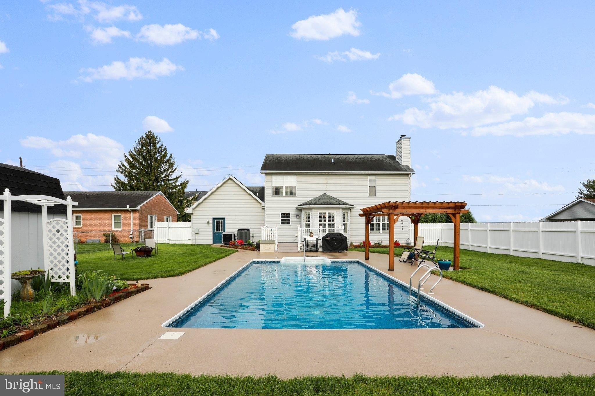 Primrose Dr, Martinsburg, WV 25404
