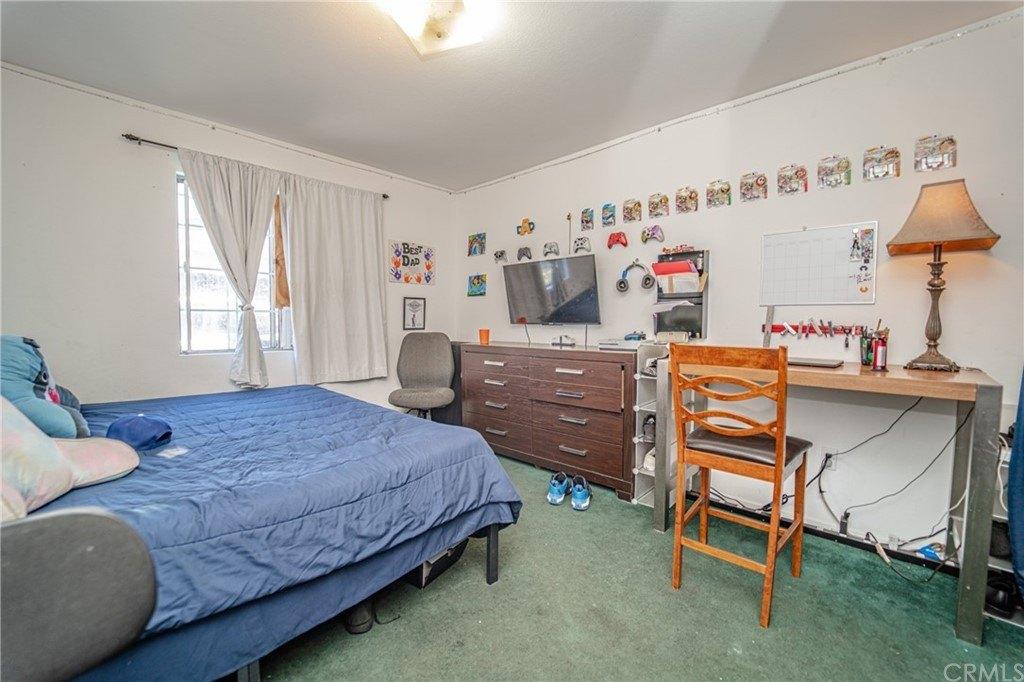 S Ferris Ave, Los Angeles, CA 90022