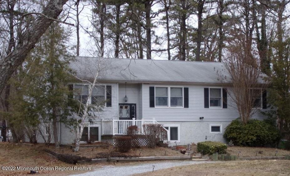 Virginia Ave, Egg Harbor Township, NJ 08234