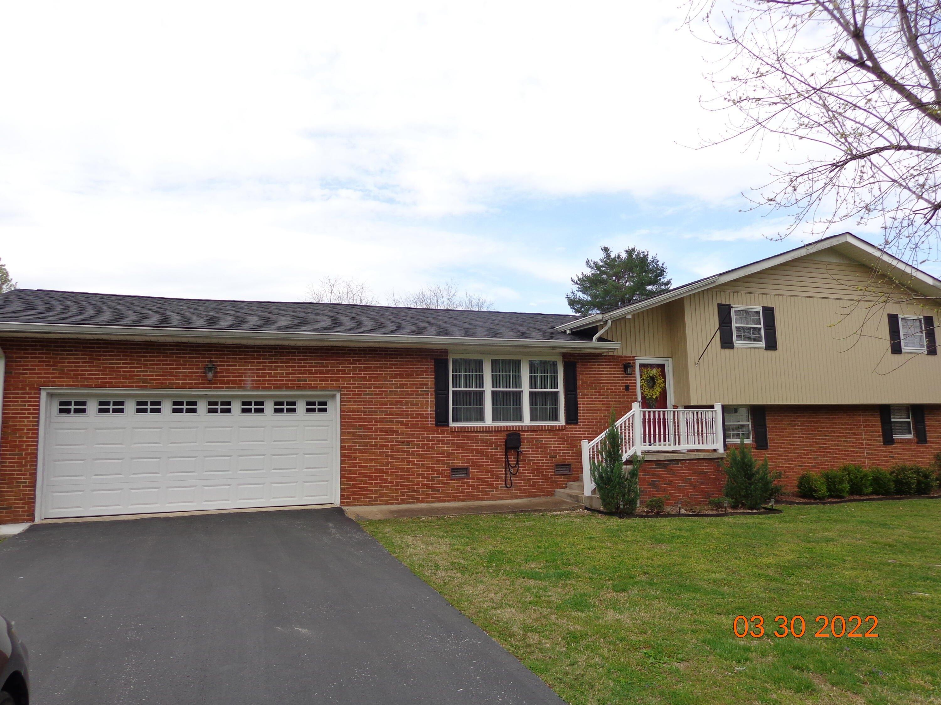 Mahlon Dr, Harrison, TN 37341